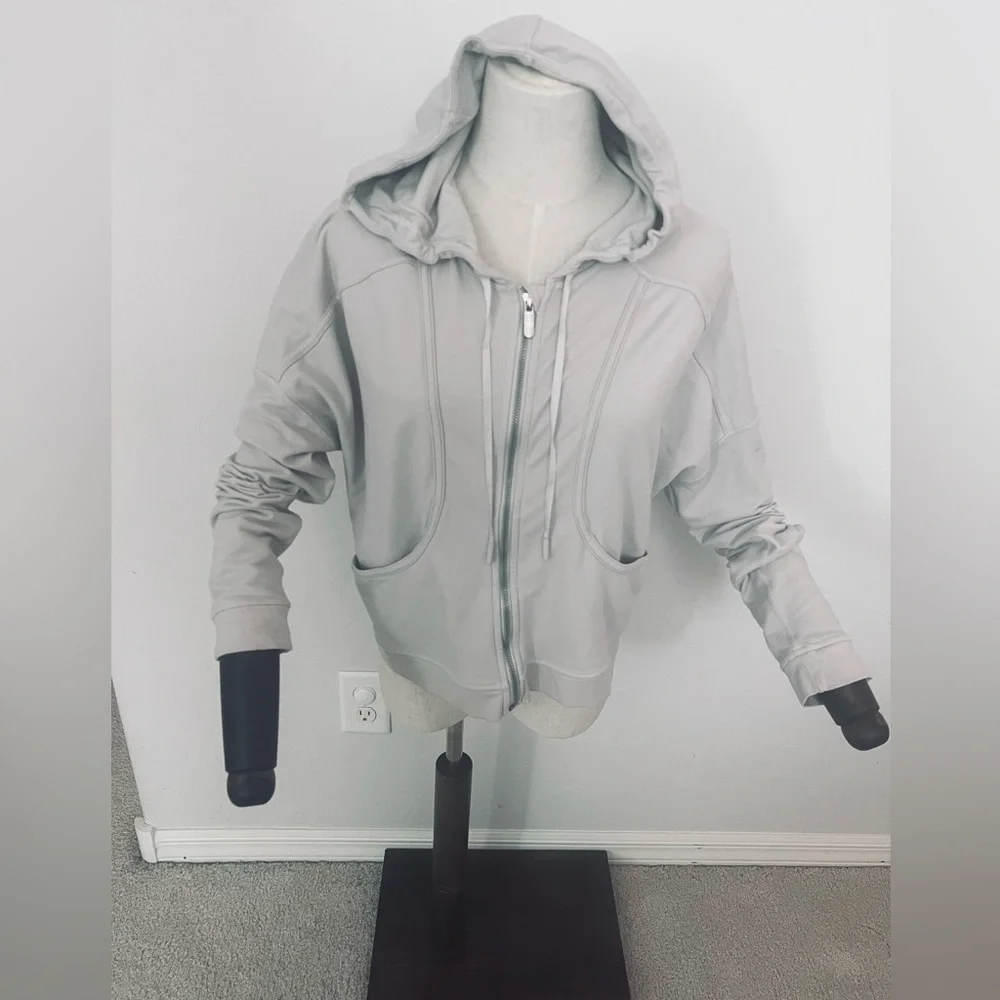 Lululemon bundle set of 5 -Define Jacket Luon, Scuba full-zip, crop jacketSize 8 - Picture 6 of 10